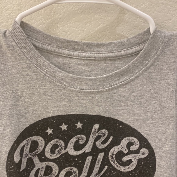 EUC Boys Youth Size L Large Guitar Graphic Tee Screen T- Shirt Short Sleeve Top - Picture 5 of 8